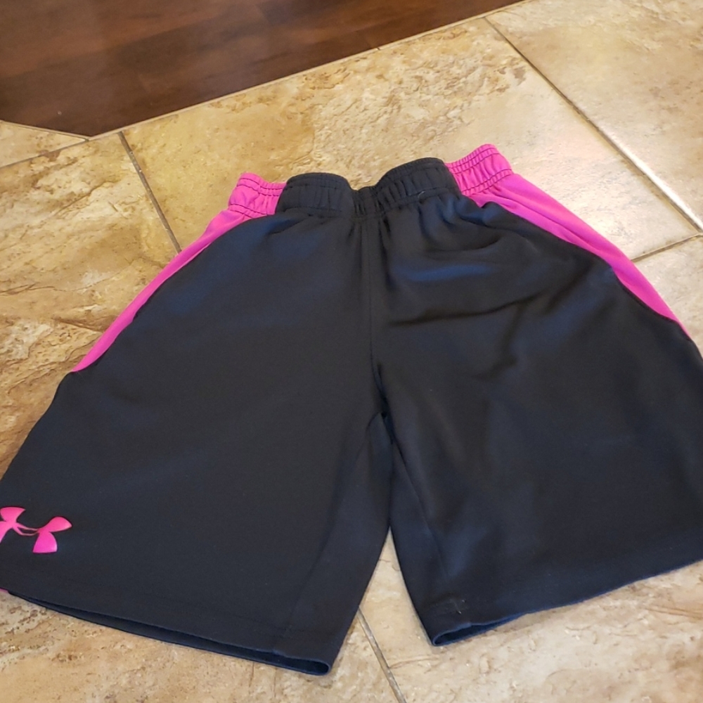 Under Armour shorts size Youth XS